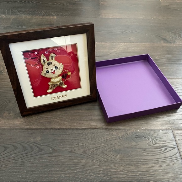 Chinese framed folk art handmade fish skin year of rabbit - Picture 2 of 7
